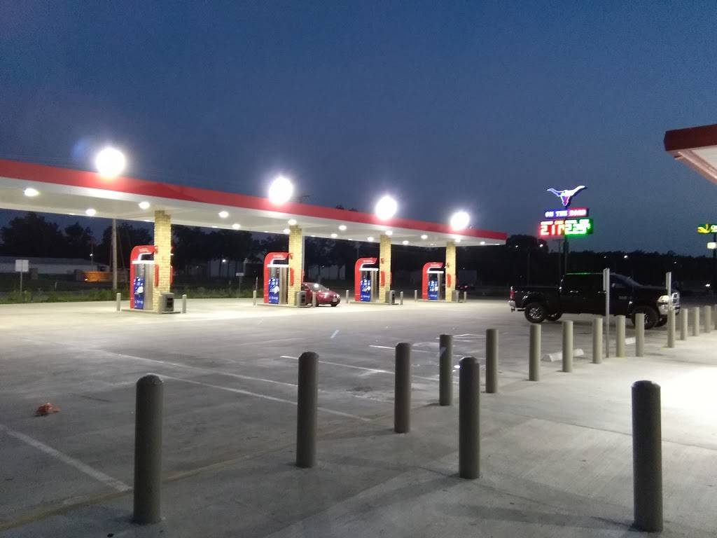 Lufkin Travel Plaza | restaurant | 4110 S 1st St, Lufkin, TX 75901, USA | 9362383596 OR +1 936-238-3596