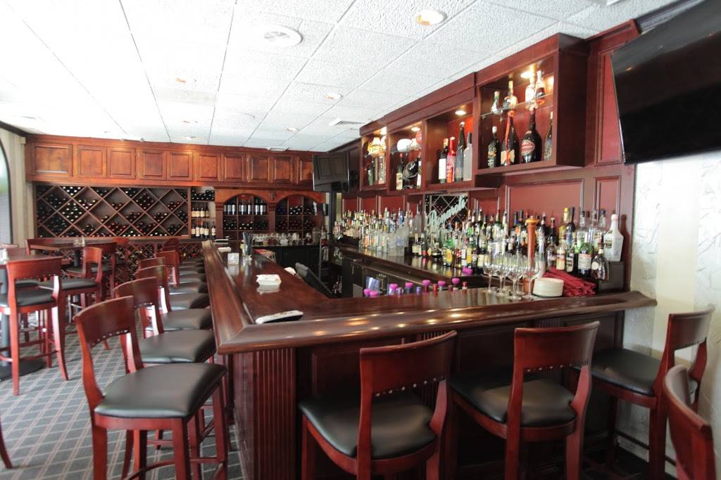 Bonaroti Restaurant | restaurant | 428 Maple Ave E, Vienna, VA 22180, USA | 7032817550 OR +1 703-281-7550