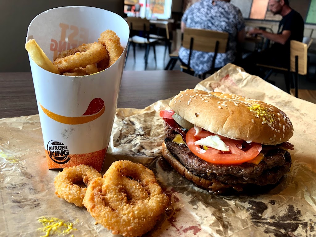 Burger King | restaurant | 808 W Wyatt Earp Blvd, Dodge City, KS 67801, USA | 7853713188 OR +1 785-371-3188