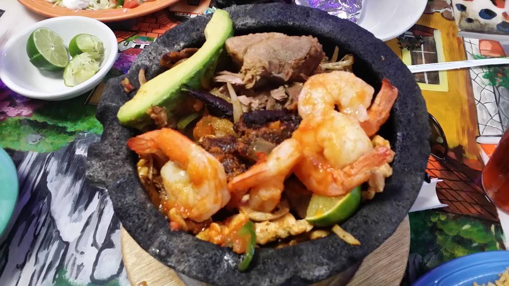 El Trio Mexican Restaurant | restaurant | 214 US-64, Alma, AR 72921, USA | 4796320248 OR +1 479-632-0248