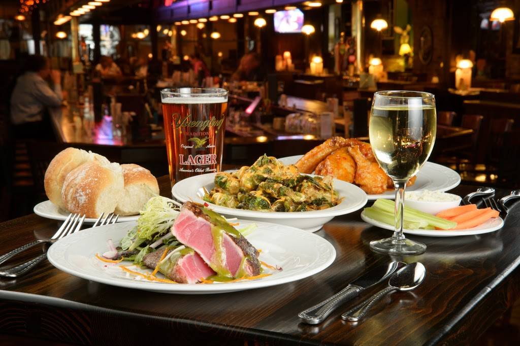 Westwood Restaurant and Pub | restaurant | 94 N Elm St, Westfield, MA 01085, USA | 4135646963 OR +1 413-564-6963