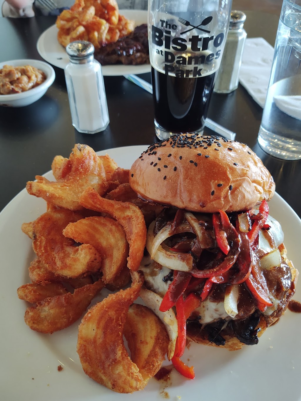 The Bistro at Dames Park | restaurant | 468 Hwy P, OFallon, MO 63366, USA | 6363856410 OR +1 636-385-6410