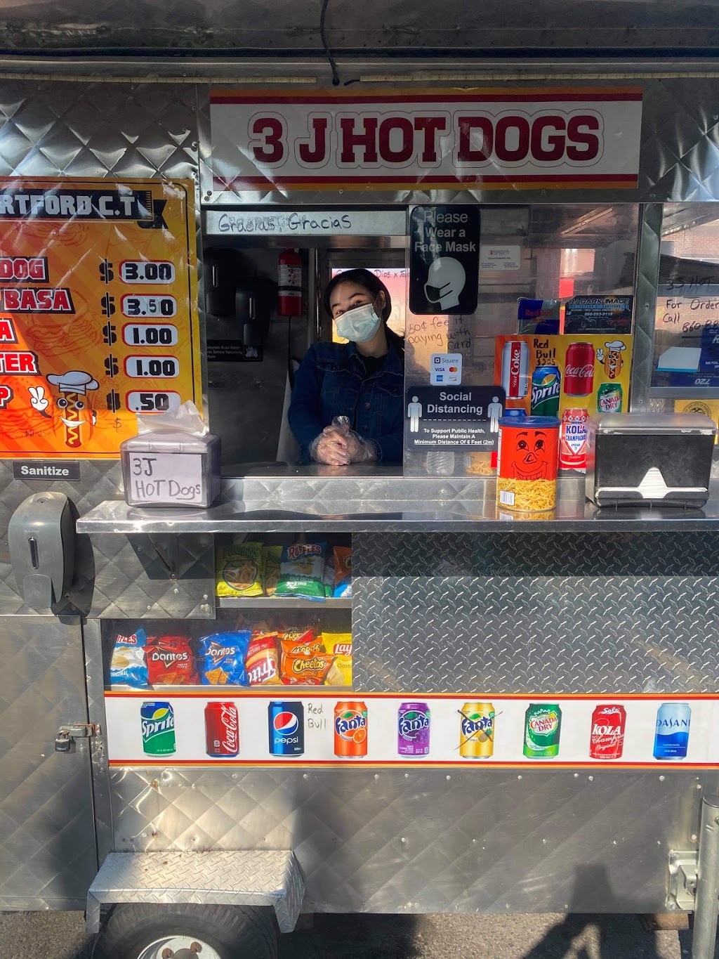 3J HotDogs | restaurant | 162 Wethersfield Ave, Hartford, CT 06114, USA | 8609208417 OR +1 860-920-8417