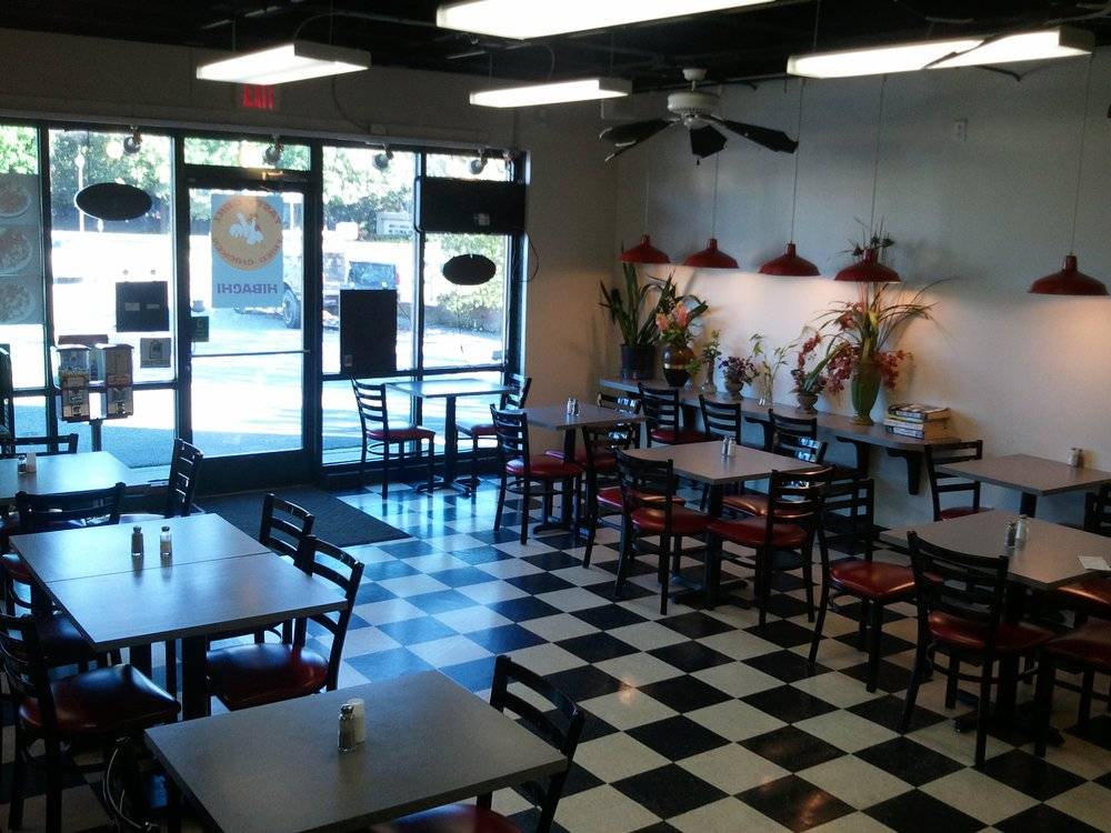 Tasty Grill | restaurant | 1500 E Market St # G, Greensboro, NC 27401, USA | 3363780500 OR +1 336-378-0500