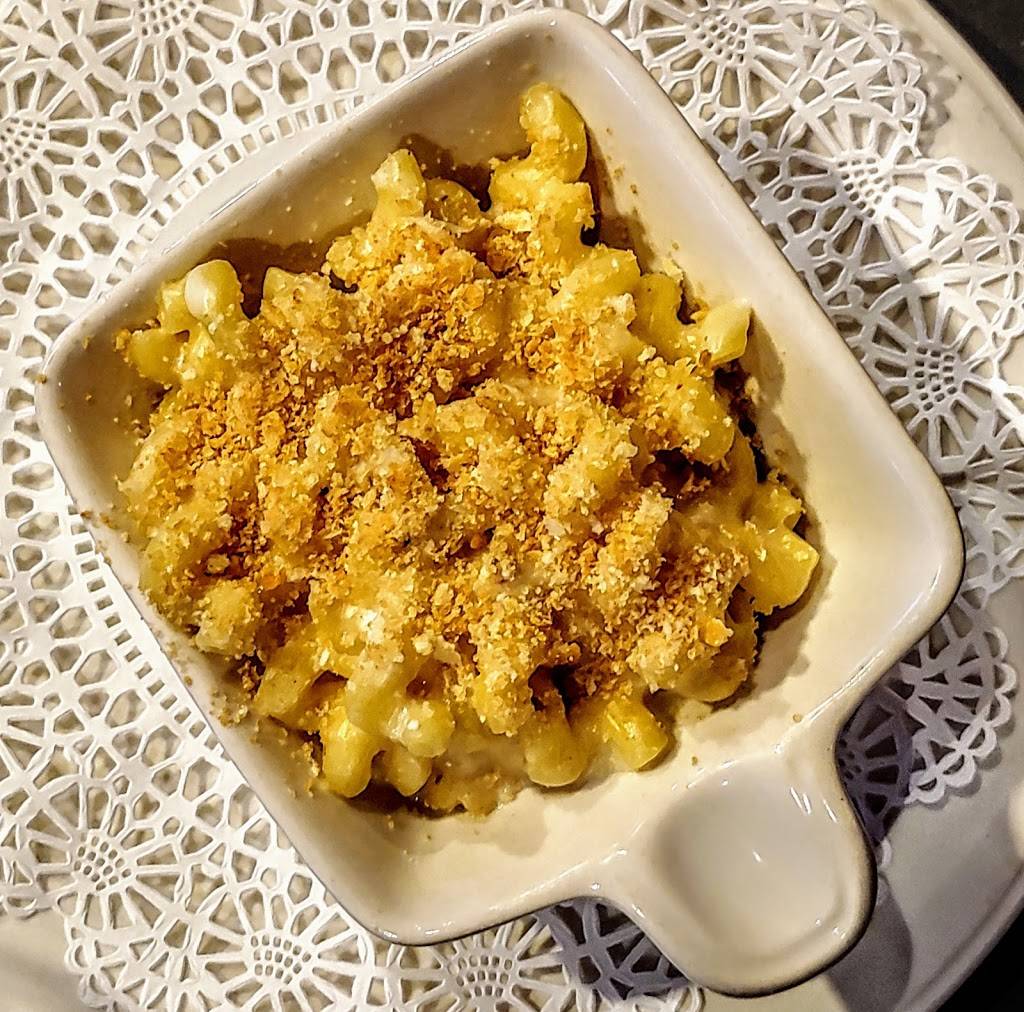 LBs Restaurant | restaurant | 16701 Lakeview Rd NE, Flintstone, MD 21530, USA | 3017848400 OR +1 301-784-8400