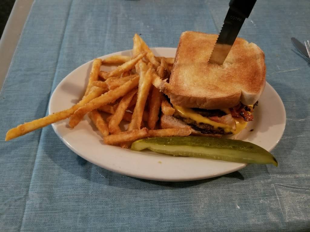 Rapid River Pub | restaurant | 10491 S Main St, Rapid River, MI 49878, USA | 9064746329 OR +1 906-474-6329