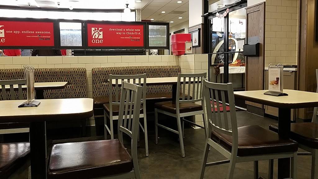 Chick-fil-A | restaurant | 800 N Walnut Creek Dr, Mansfield, TX 76063, USA | 8174732723 OR +1 817-473-2723
