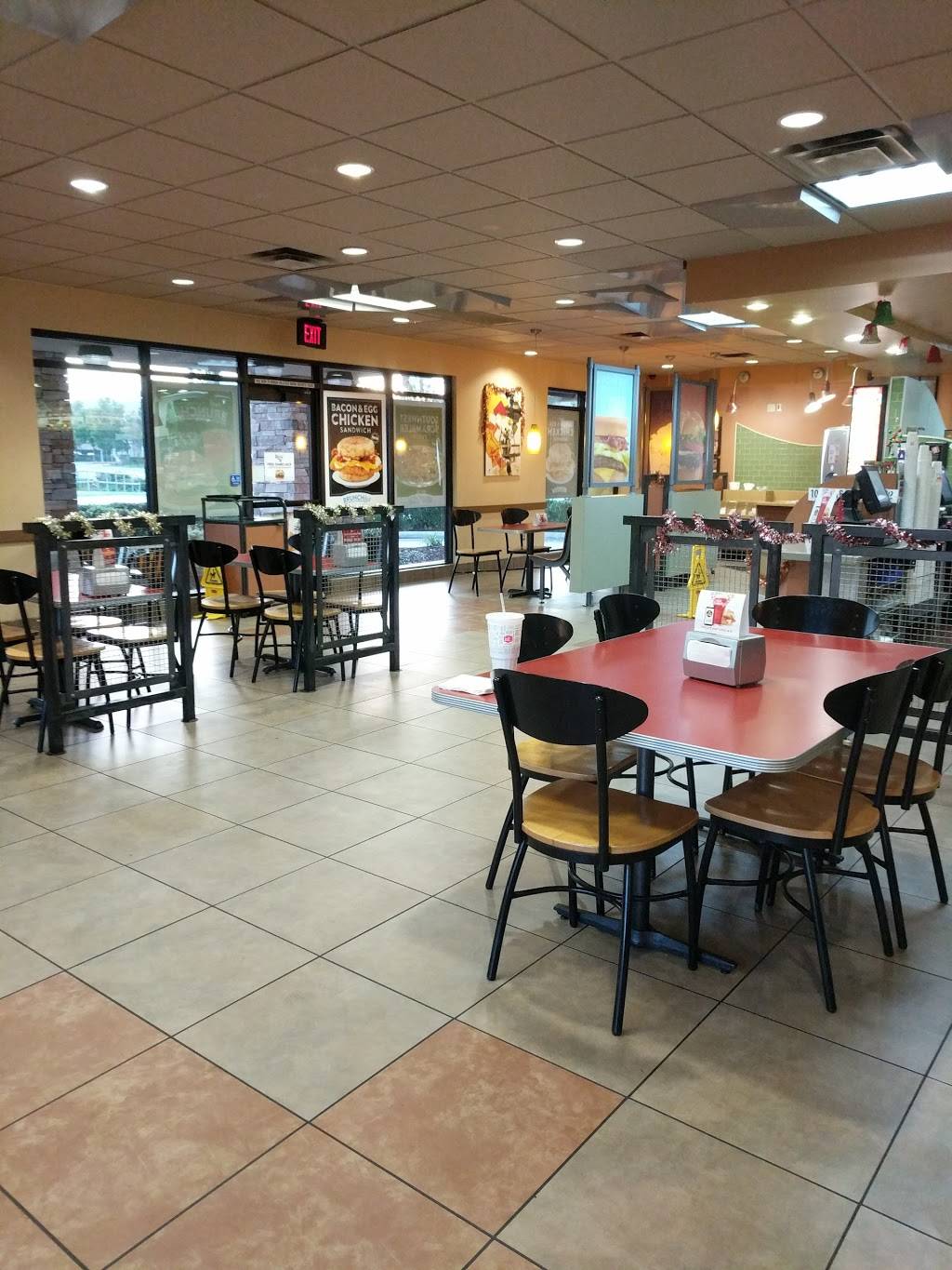 Jack in the Box | restaurant | 33080 Antelope Rd, Murrieta, CA 92563, USA | 9513014101 OR +1 951-301-4101