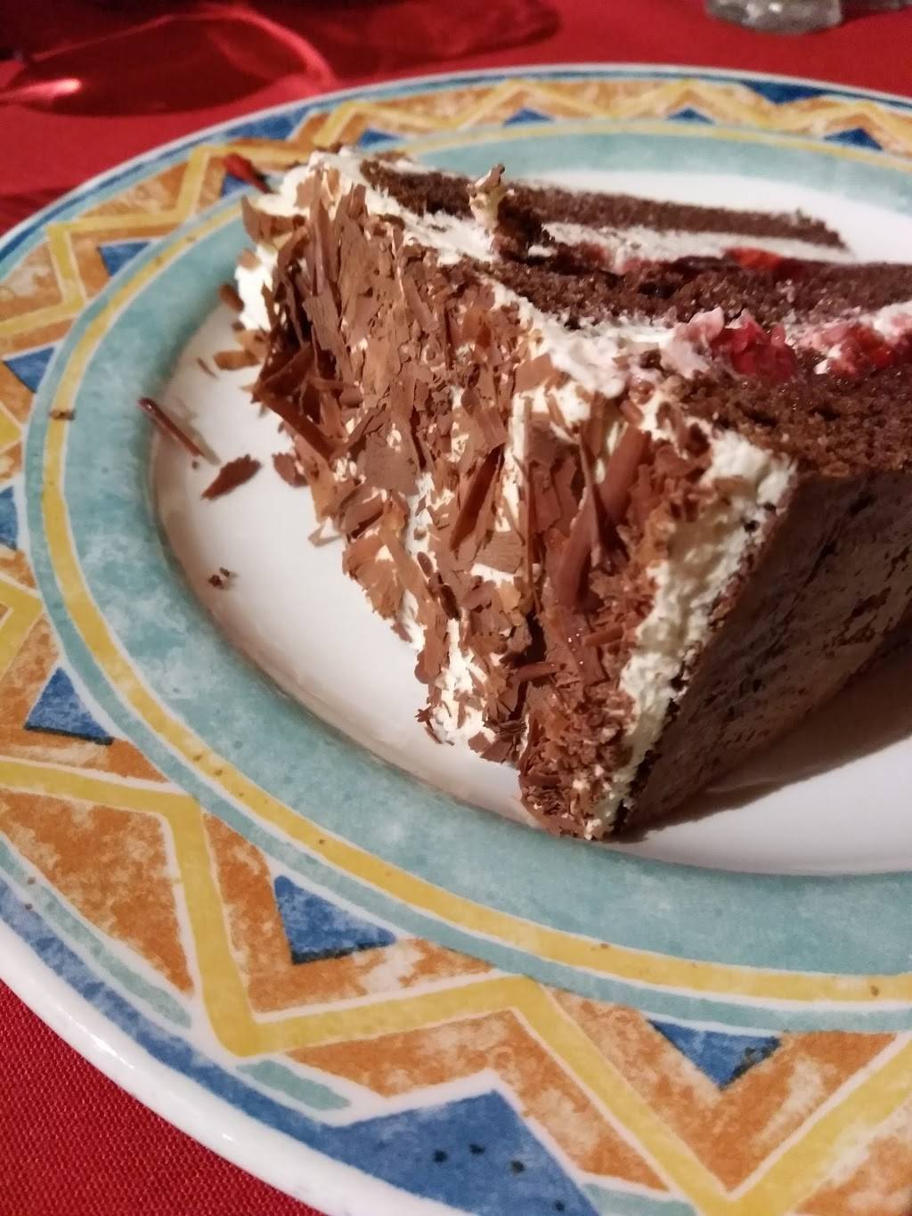 Concordia Club | restaurant | 429 Ottawa St S, Kitchener, ON N2M 3P6, Canada | 5197455617 OR +1 519-745-5617