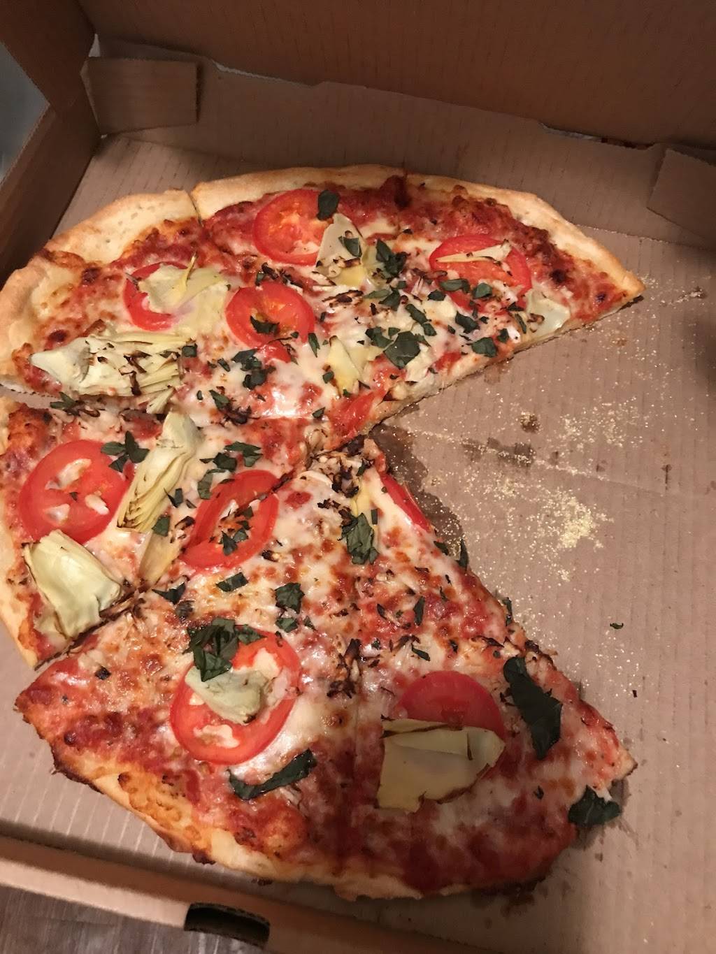 Austins Pizza Greystone | restaurant | 3435 Greystone Dr #101, Austin, TX 78731, USA | 5127958888 OR +1 512-795-8888