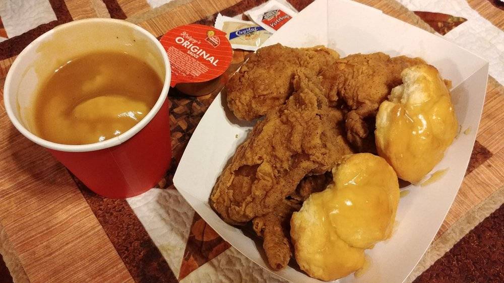 Krispy Krunchy Chicken & Pizza | meal takeaway | 16680 E 14th St, San Leandro, CA 94578, USA | 5104609180 OR +1 510-460-9180