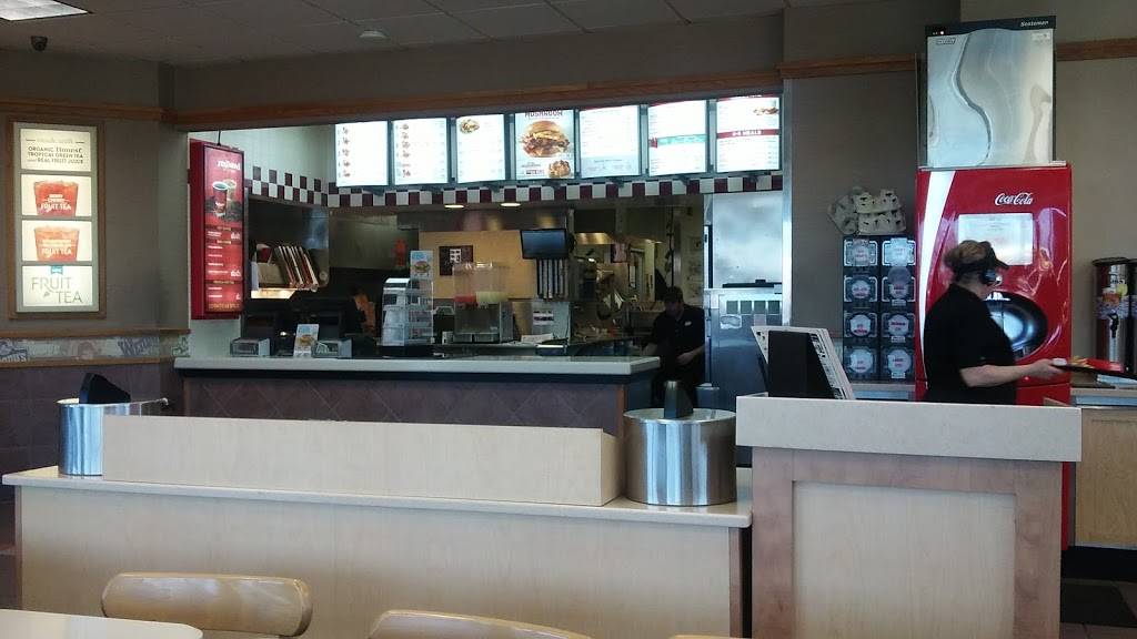 Wendys | restaurant | 5036 Mud Ln, Louisville, KY 40229, USA | 5029643007 OR +1 502-964-3007