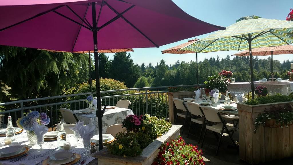 Bleachers Grill At Cedar Crest | restaurant | 6810 84th St NE, Marysville, WA 98270, USA | 3606593388 OR +1 360-659-3388