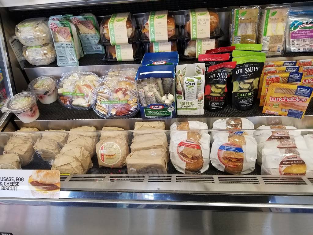 Thorntons | bakery | 9138 S Cicero Ave, Oak Lawn, IL 60453, USA | 7082290708 OR +1 708-229-0708