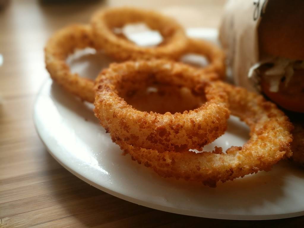 Johnny Rockets | restaurant | 245 Pine Ave #110, Long Beach, CA 90802, USA | 5629831332 OR +1 562-983-1332