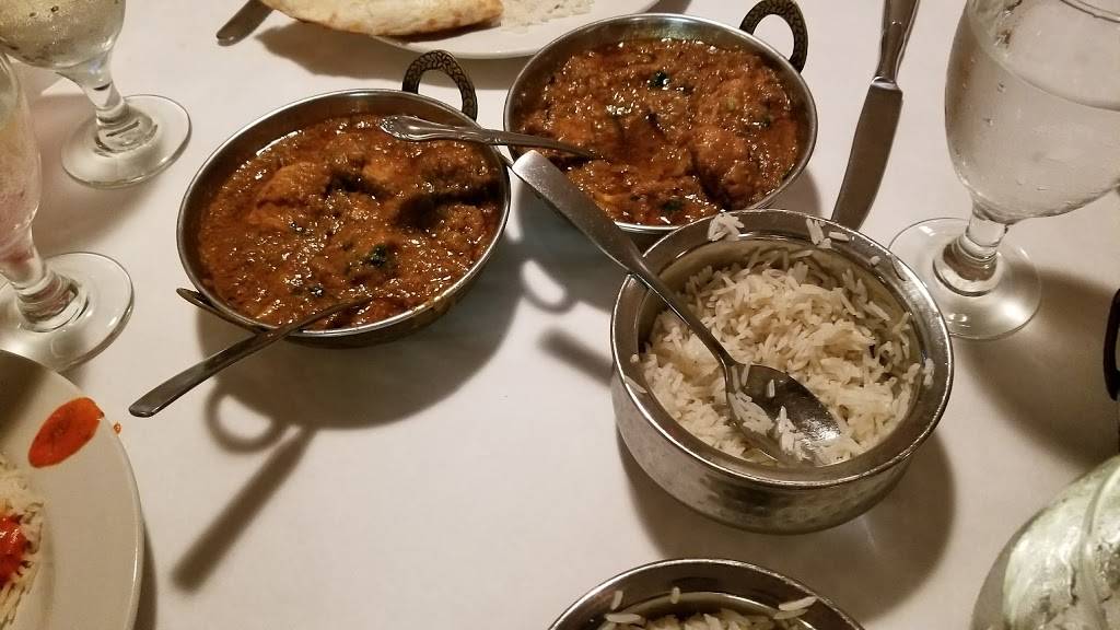 Clay Oven Indian Cuisine | restaurant | 7696 W Irlo Bronson Memorial Hwy, Kissimmee, FL 34747, USA | 4073906122 OR +1 407-390-6122