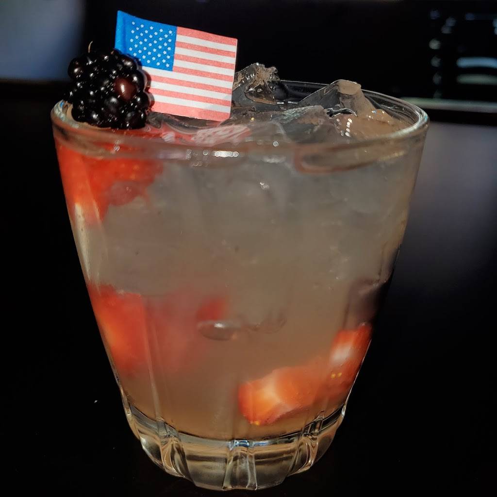 The Tenth Inning Bar and Grill | restaurant | 732 E Buena Vista Ave, North Augusta, SC 29841, USA | 8035997439 OR +1 803-599-7439