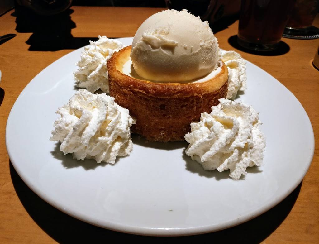 California Pizza Kitchen | restaurant | 1705-A Post Oak Blvd, Houston, TX 77056, USA | 7139639262 OR +1 713-963-9262