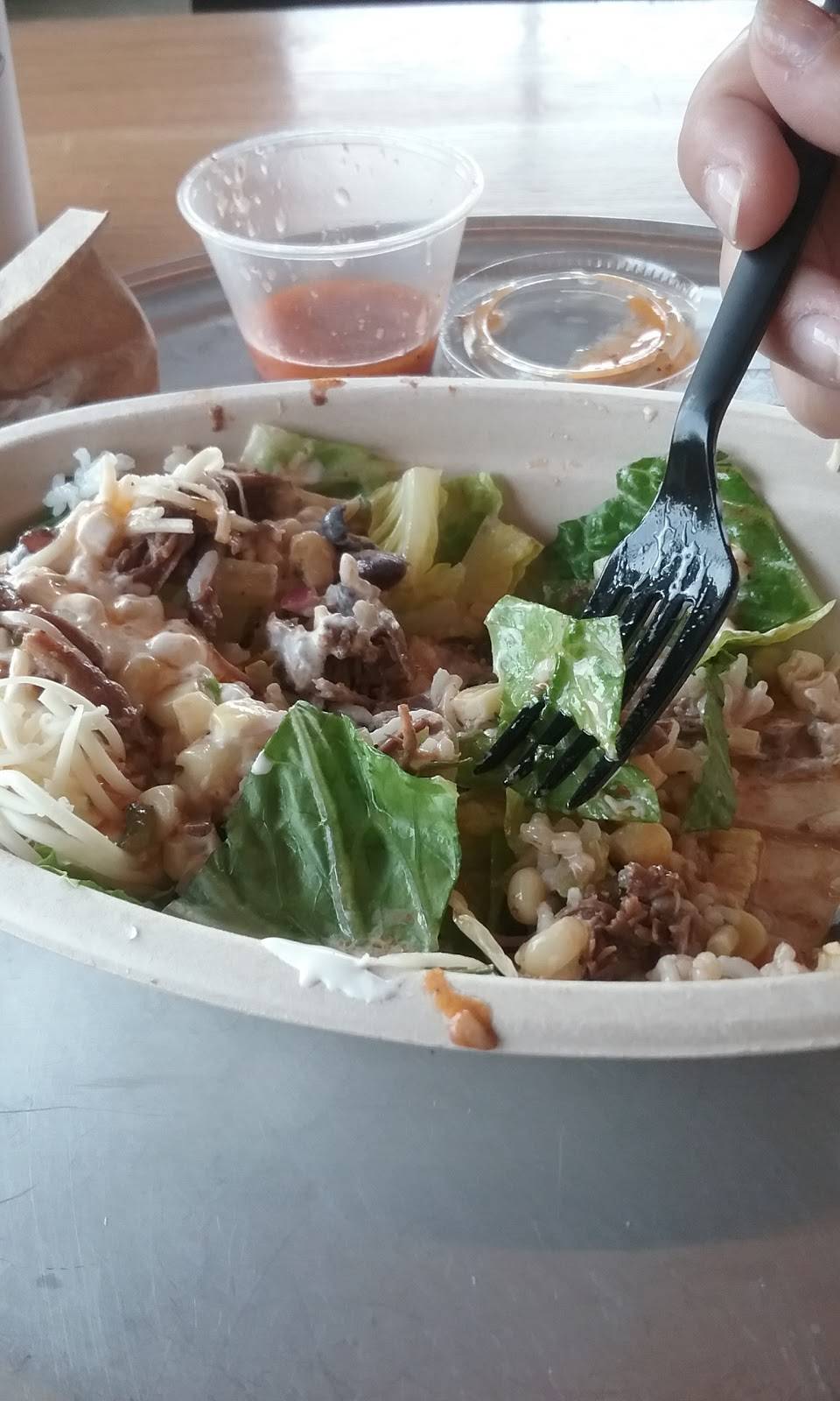 Chipotle Mexican Grill | restaurant | 4542 Boardman-Canfield Rd, Canfield, OH 44406, USA | 3307021362 OR +1 330-702-1362