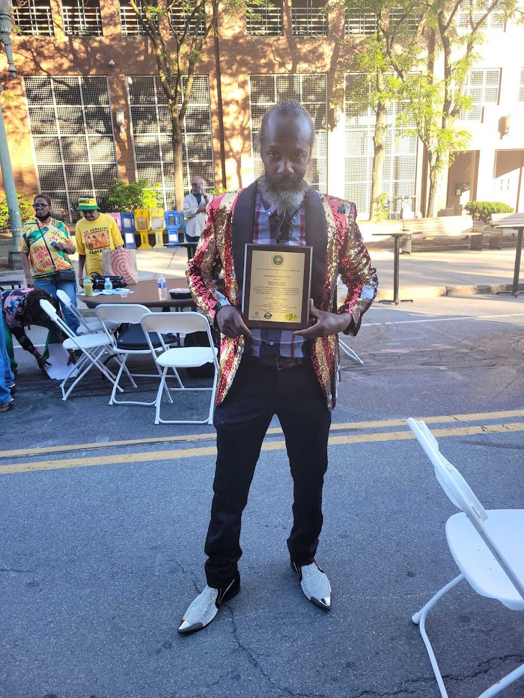 Pop Style International | restaurant | 227 Genesee St, Rochester, NY 14611, USA | 5853285509 OR +1 585-328-5509