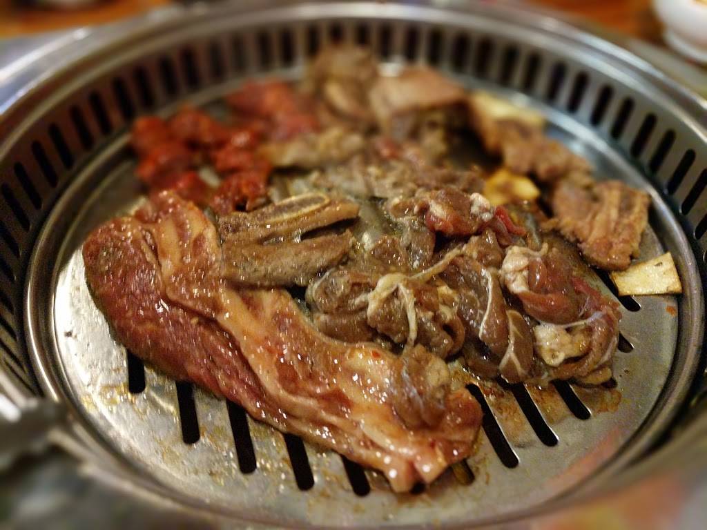 Lucky Palace Korean Restaurant | restaurant | 8508 Bellaire Blvd, Houston, TX 77036, USA | 8324096002 OR +1 832-409-6002