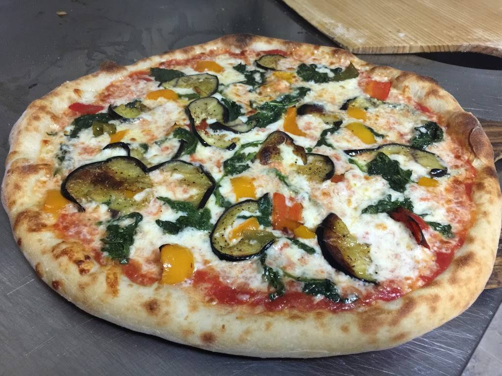 Colettis Pizza Factory | restaurant | 497 Elm St, Biddeford, ME 04005, USA | 2075714476 OR +1 207-571-4476