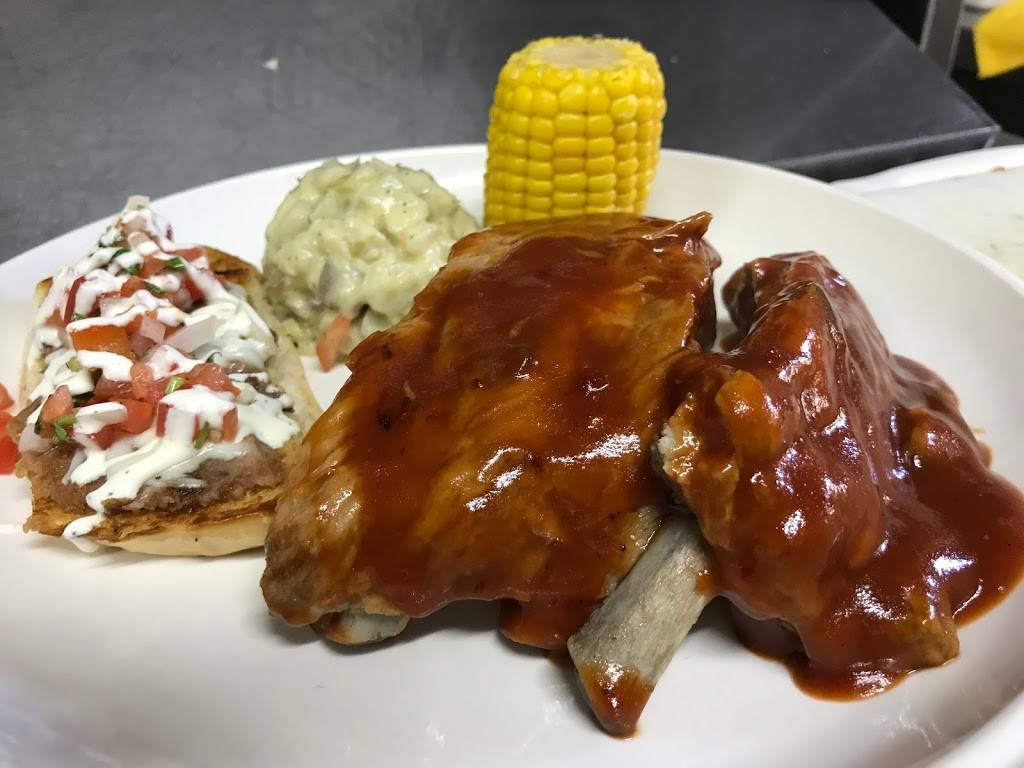 Don Lucho Restaurante | restaurant | Blvd. Benito Juárez 854-B, Zona Centro, 22710 Rosarito, B.C., Mexico | 016611201500 OR +52 661 120 1500