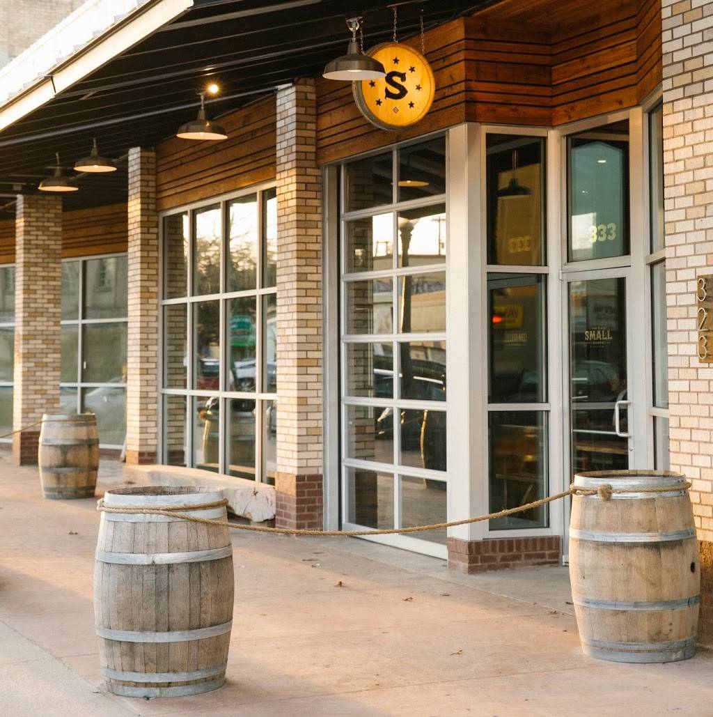 Small Brewpub | restaurant | 333 W Jefferson Blvd, Dallas, TX 75208, USA | 9728631594 OR +1 972-863-1594
