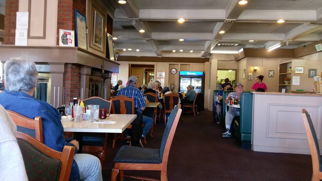 Davies Chuck Wagon Diner | restaurant | 10151 W 26th Ave, Wheat Ridge, CO 80215, USA | 3032381761 OR +1 303-238-1761