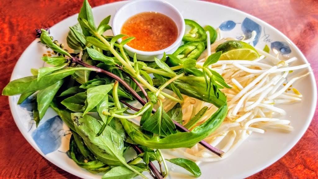 Pho Hoa Cau | restaurant | 7360 Westminster Blvd, Westminster, CA 92683, USA | 7143732010 OR +1 714-373-2010
