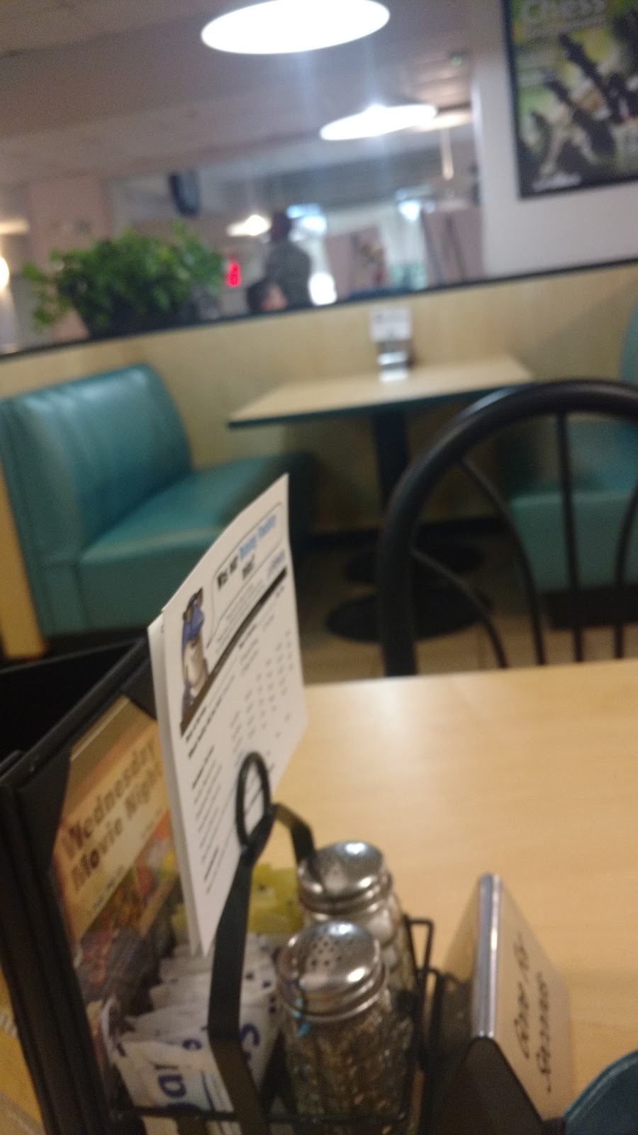 The Reef | restaurant | 313 Cody Ave, Hurlburt Field, FL 32544, USA | 8508847725 OR +1 850-884-7725