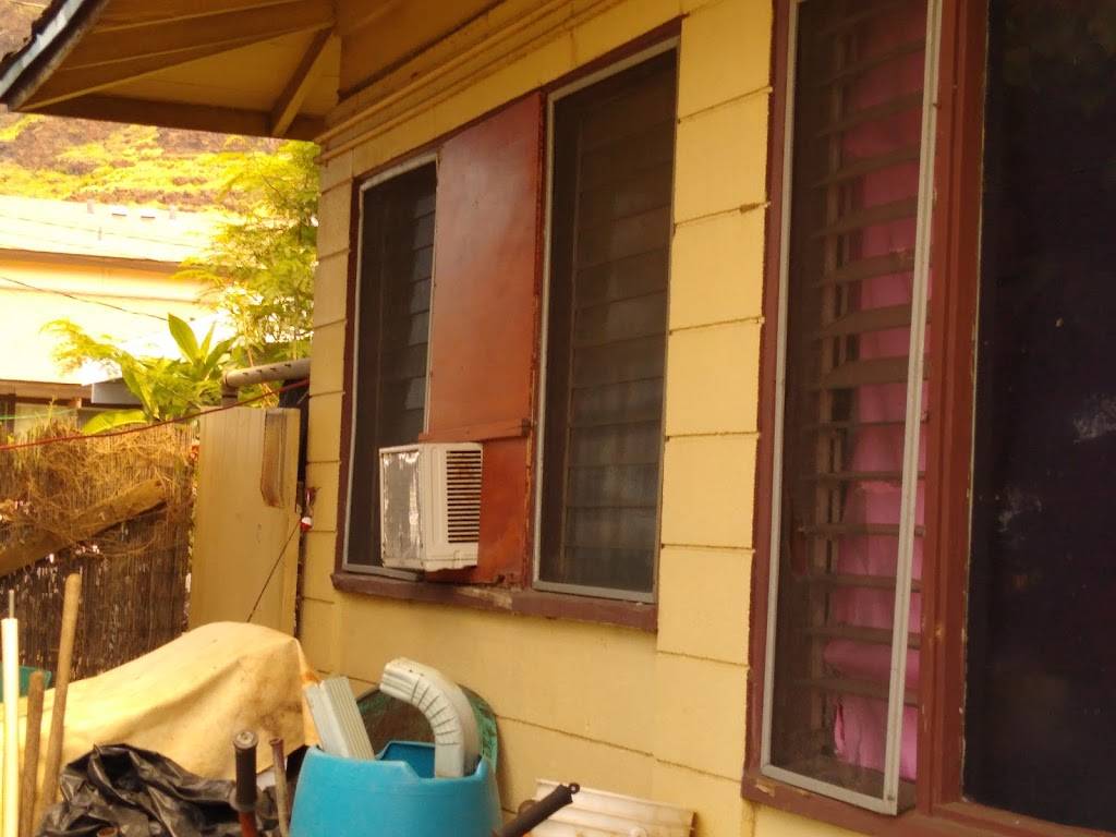 L & P Drive Inn | restaurant | 87-1650 Farrington Hwy, Waianae, HI 96792, USA | 8086686996 OR +1 808-668-6996