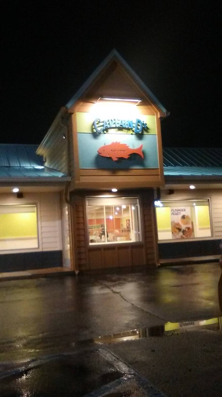 Captain Ds | restaurant | 1917 N Jackson St, Tullahoma, TN 37388, USA | 9314551104 OR +1 931-455-1104