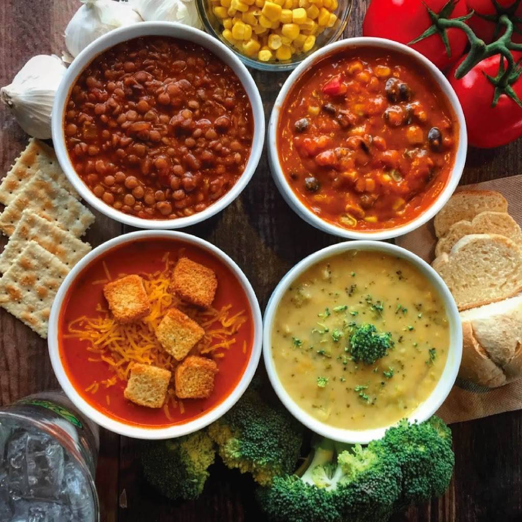 Picklemans Gourmet Cafe UMKC Campus | meal delivery | 5050 Oak St, Kansas City, MO 64112, USA | 8169313100 OR +1 816-931-3100