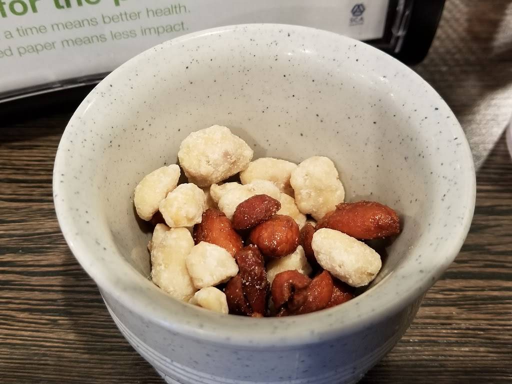 W Spoon Buffet | restaurant | near costco, 14689 Valley Center Dr suite c, Victorville, CA 92395, USA | 7602410900 OR +1 760-241-0900