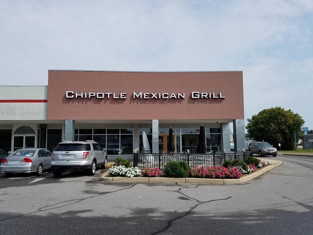 Chipotle Mexican Grill | restaurant | 97 Boston Turnpike, Shrewsbury, MA 01545, USA | 5087521726 OR +1 508-752-1726