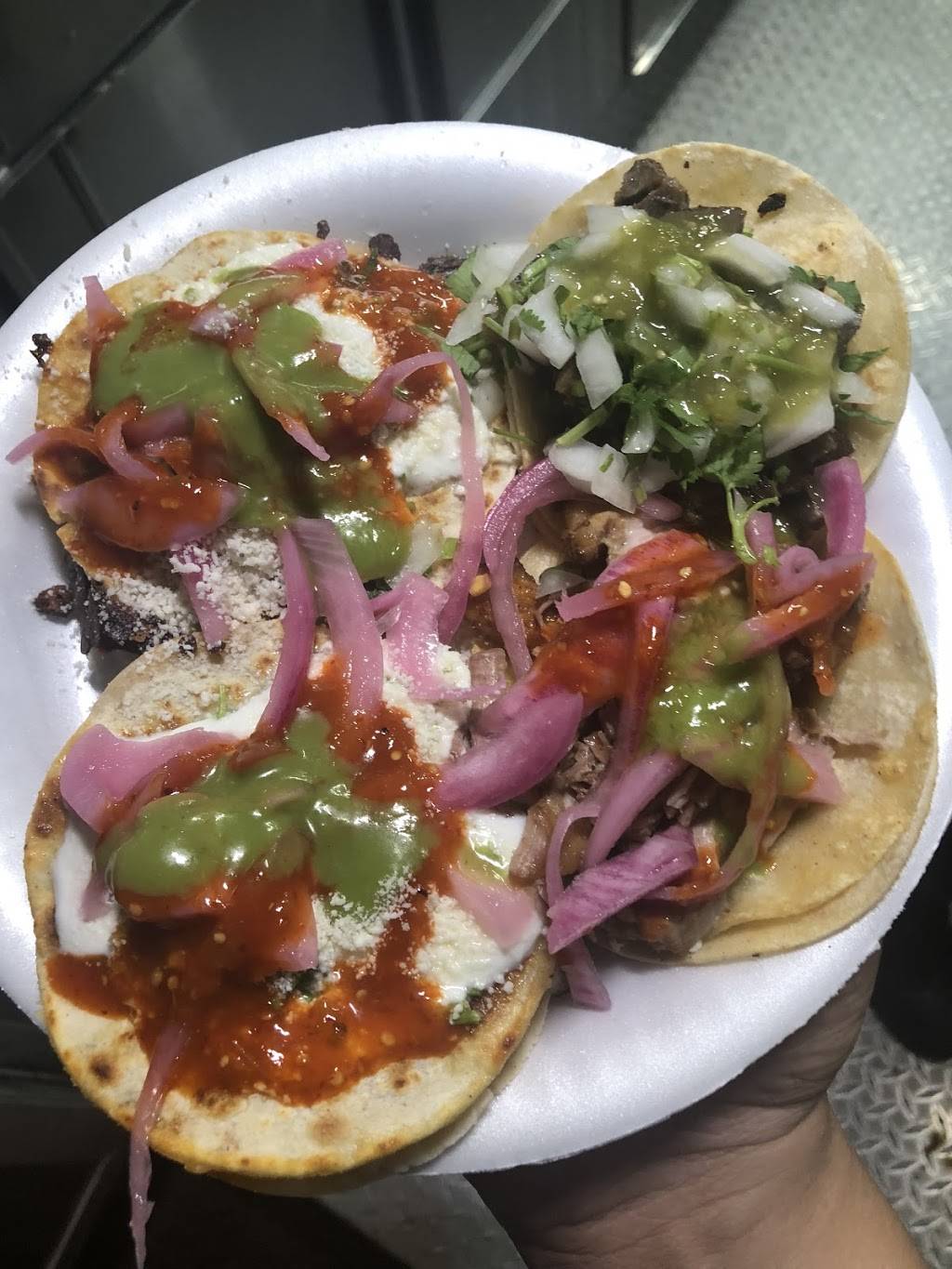 Tacos Giovani.T | restaurant | 11923 Pico Blvd, Los Angeles, CA 90064, USA | 3236748457 OR +1 323-674-8457