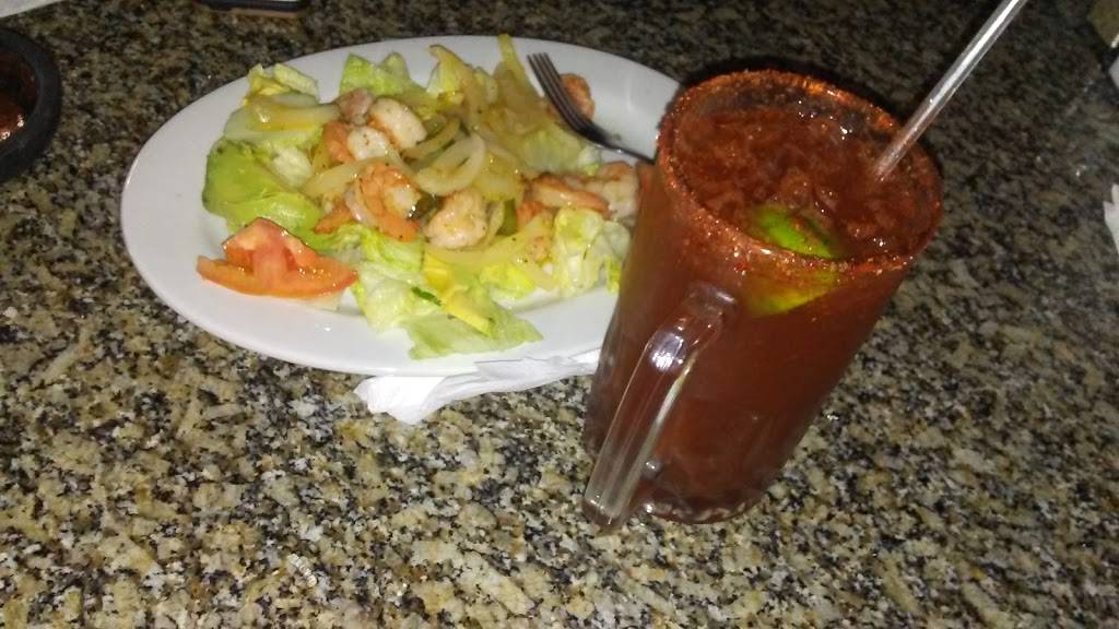 La Plazuela | restaurant | 2022 23rd St, San Pablo, CA 94806, USA | 5102327688 OR +1 510-232-7688