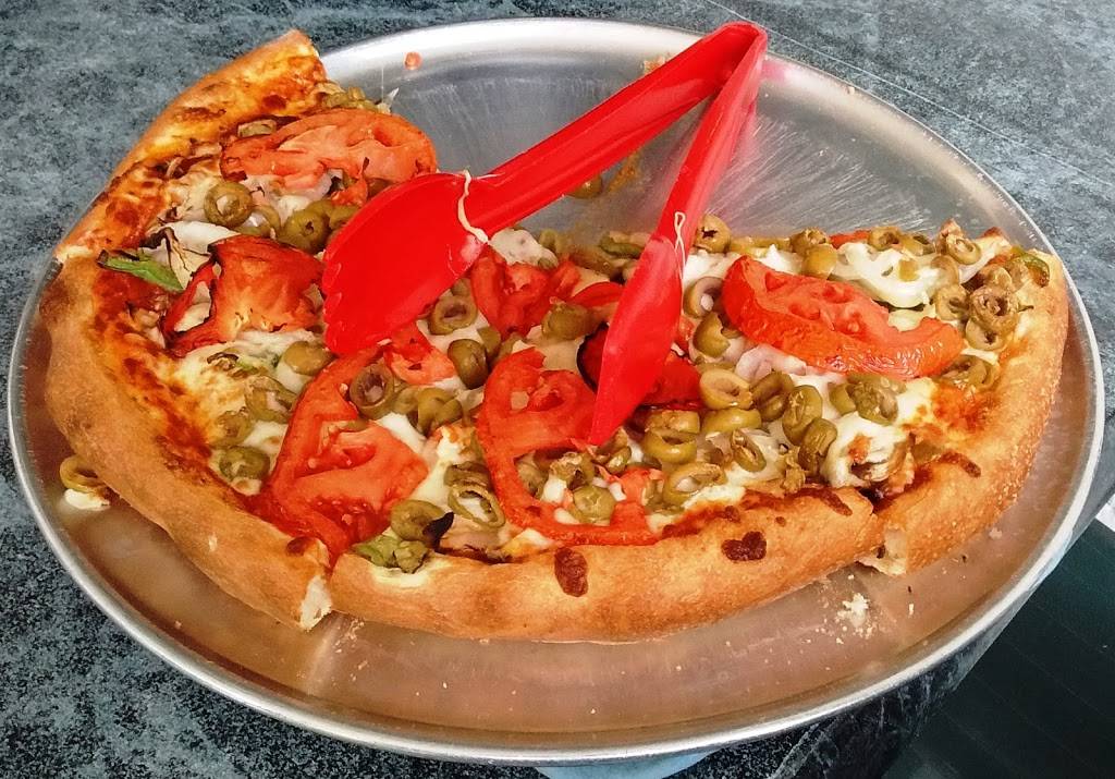 Quebec Pizzeria | restaurant | 560 Rang Notre-Dame, Saint-Chrysostome, QC J0S 1R0, Canada | 4508260763 OR +1 450-826-0763