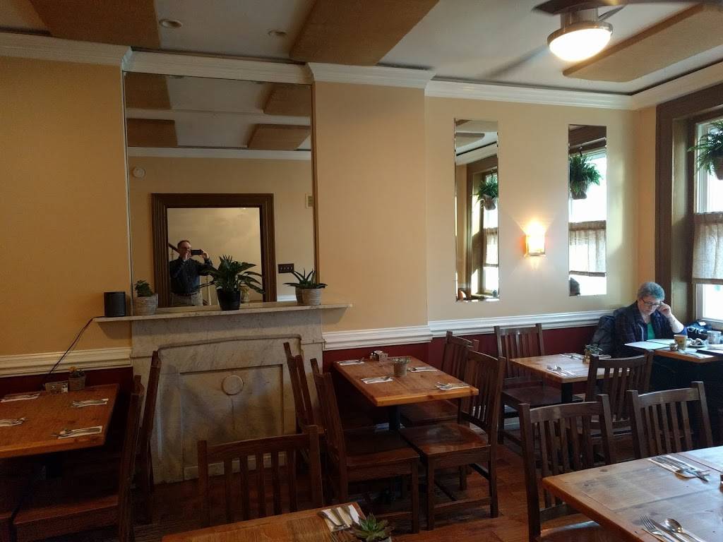 Roots Cafe | restaurant | 133 E Gay St, West Chester, PA 19380, USA | 6104550100 OR +1 610-455-0100