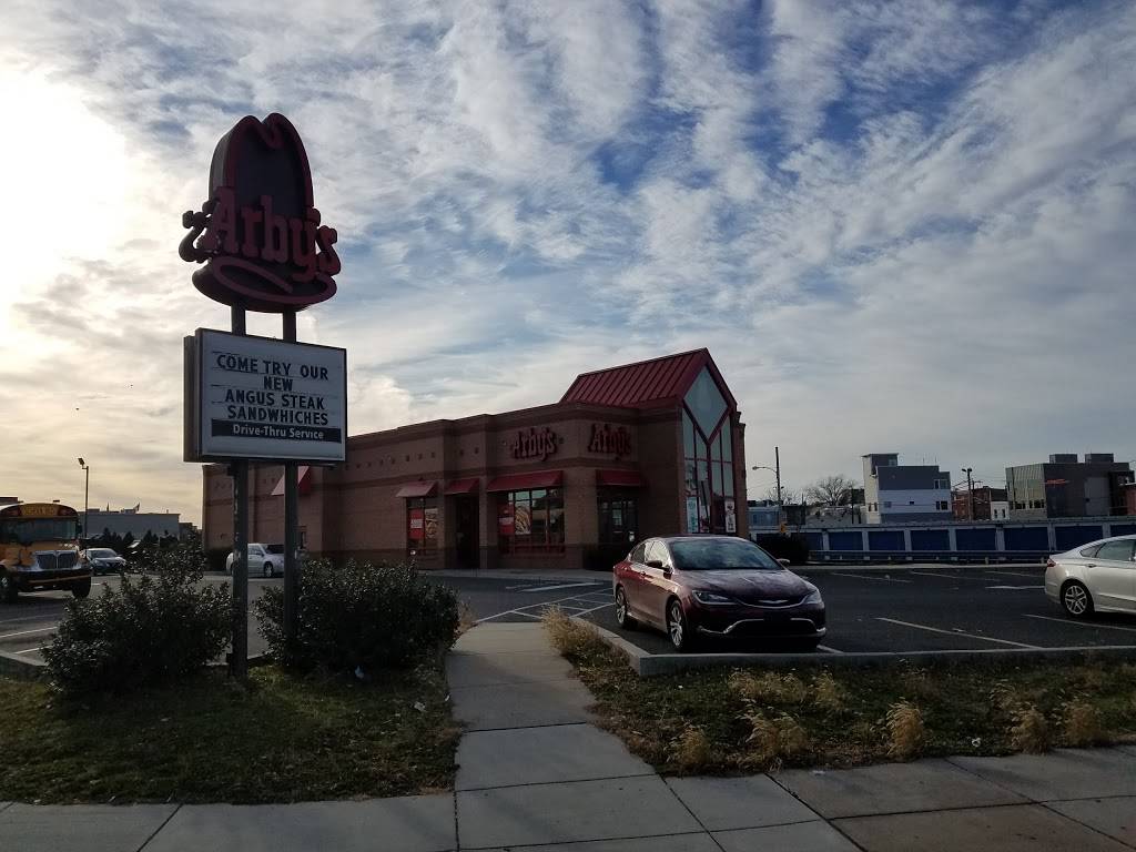 Arbys | meal takeaway | 2560 Aramingo Ave, Philadelphia, PA 19125, USA | 2154251941 OR +1 215-425-1941