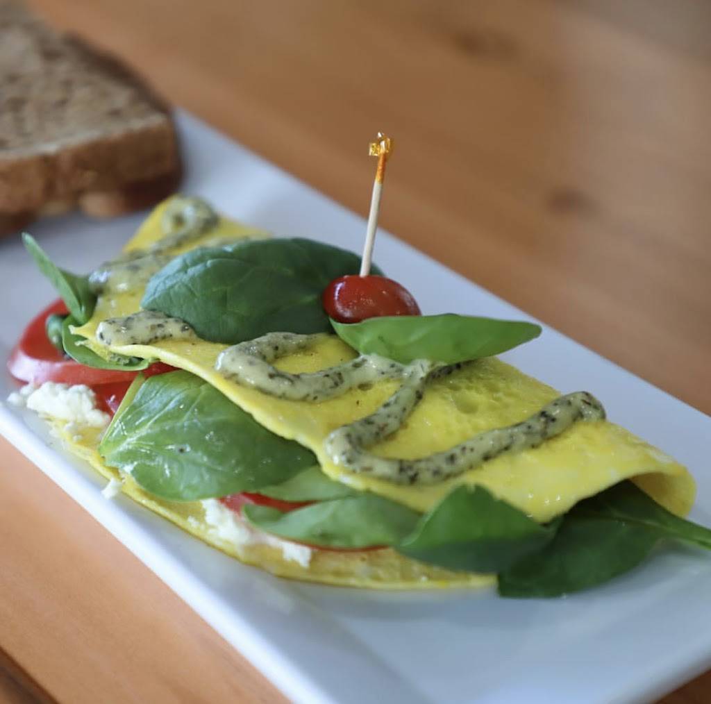 Mango Mango Fresh and Healthy | restaurant | 2628 Gateway Rd #125, Carlsbad, CA 92009, USA | 7604444408 OR +1 760-444-4408