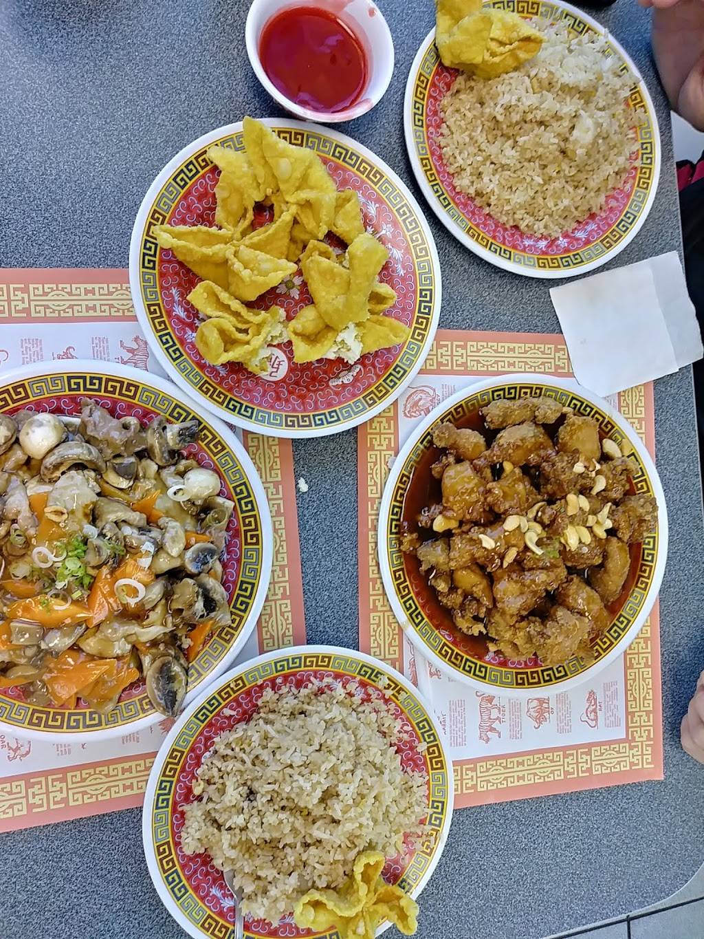 Lucky House Chinese Restaurant | restaurant | 119 St Robert Blvd, St Robert, MO 65584, USA | 5733362313 OR +1 573-336-2313