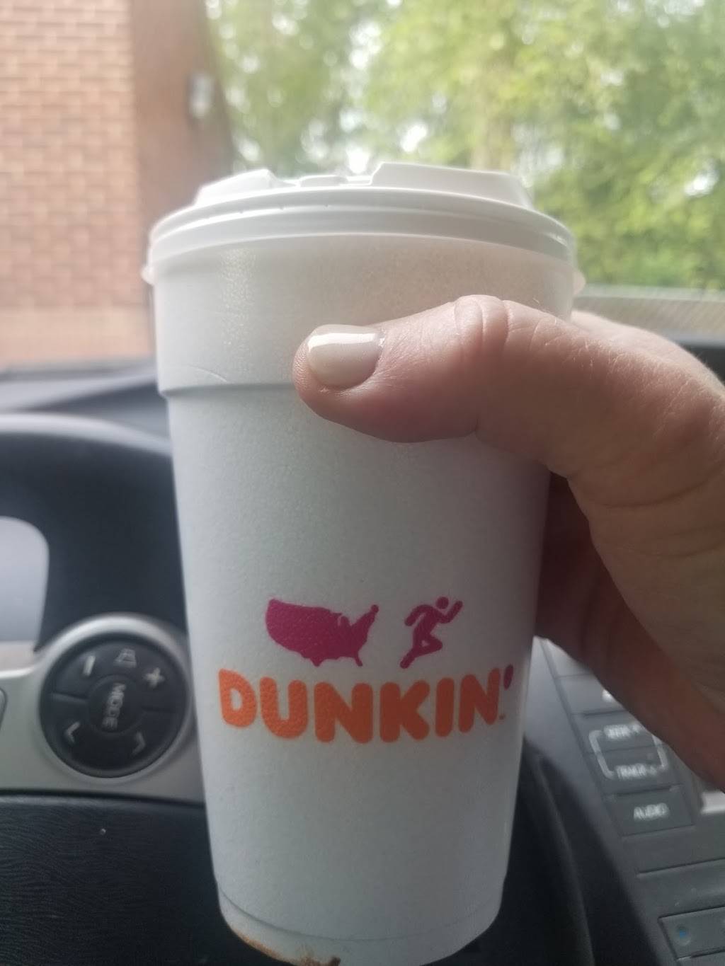 Dunkin | bakery | 2205 S Sterling St, Morganton, NC 28655, USA | 8284338556 OR +1 828-433-8556