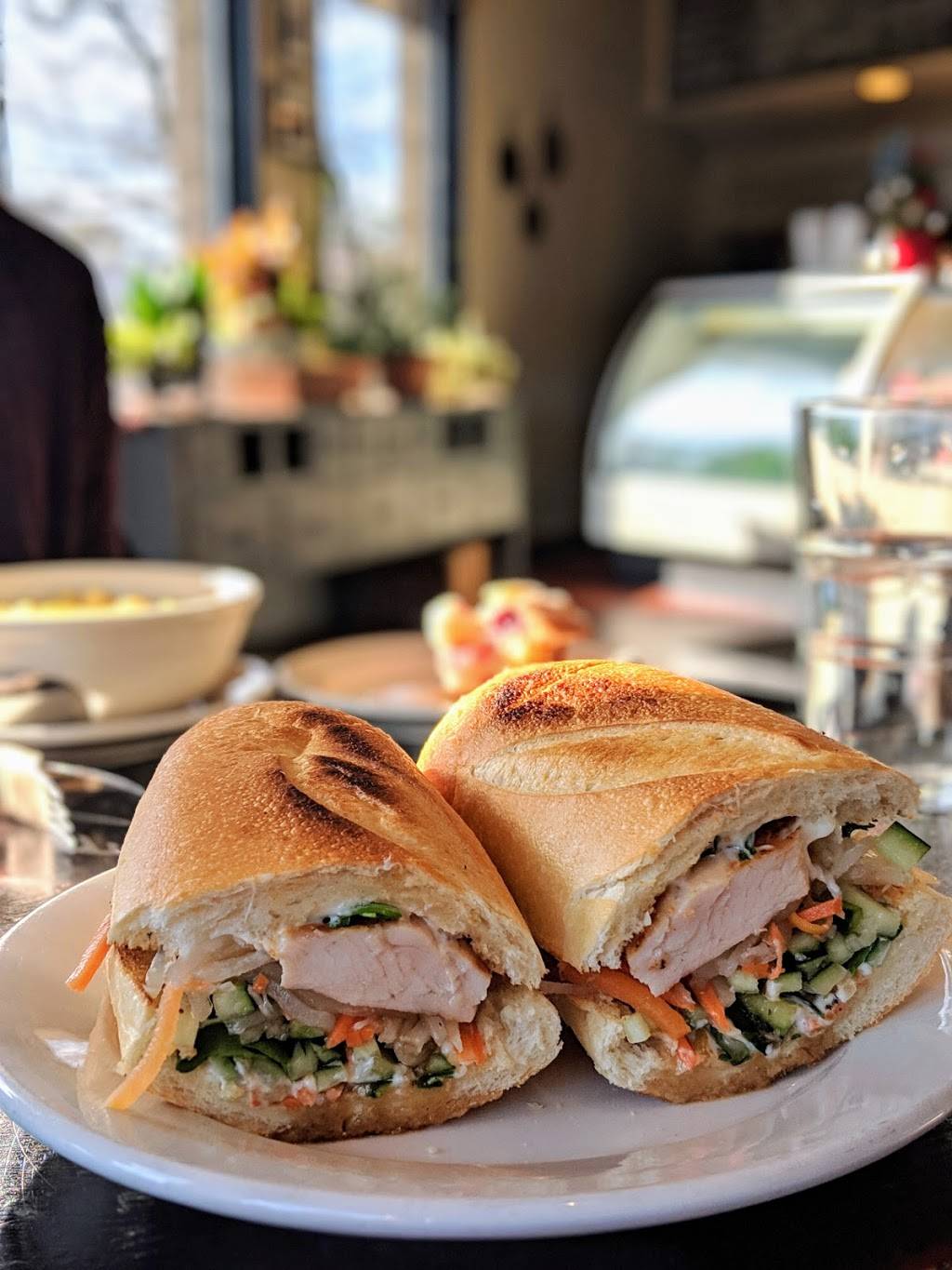 Farmer in the Dell | restaurant | 935 East St, Walpole, MA 02081, USA | 5089213647 OR +1 508-921-3647