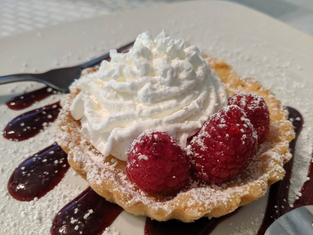 Madeleine Maries | restaurant | 260 Green St, Morgantown, WV 26501, USA | 3046850516 OR +1 304-685-0516