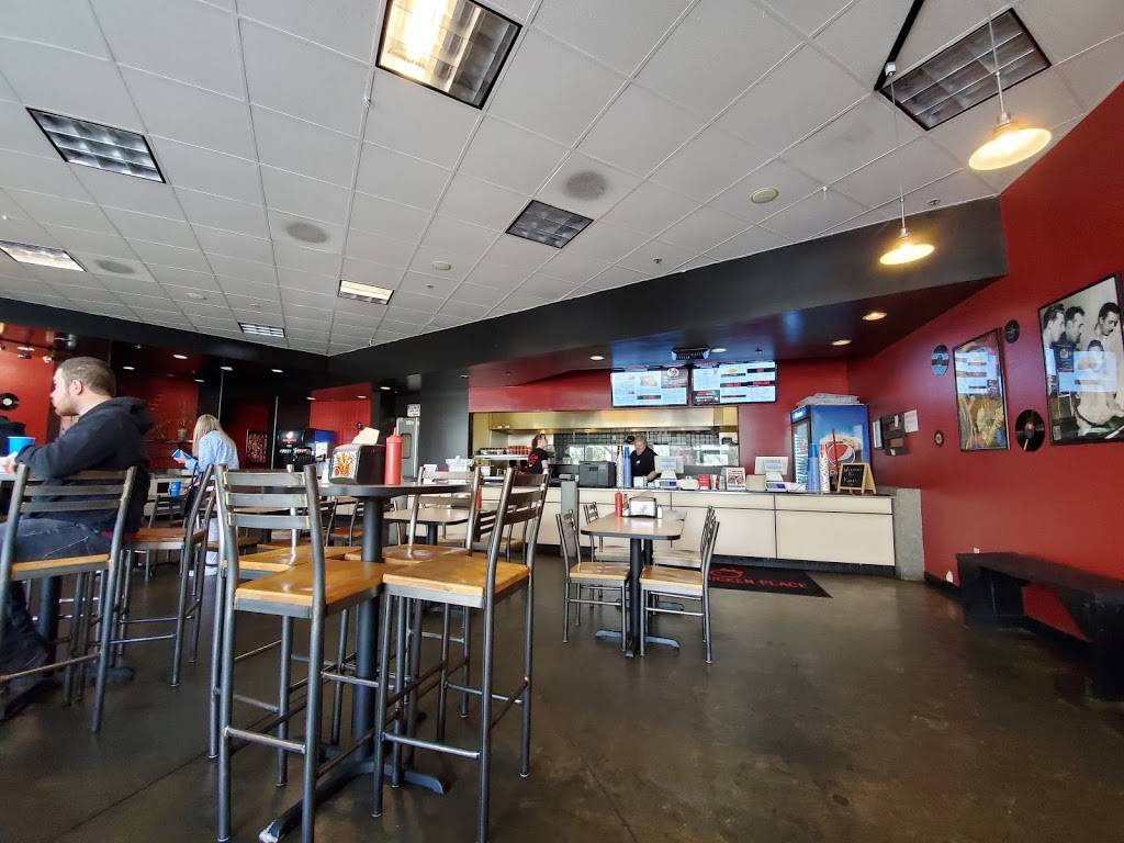 Kikis Chicken Place FOLSOM | restaurant | 313 Iron Point Rd, Folsom, CA 95630, USA | 9162940052 OR +1 916-294-0052