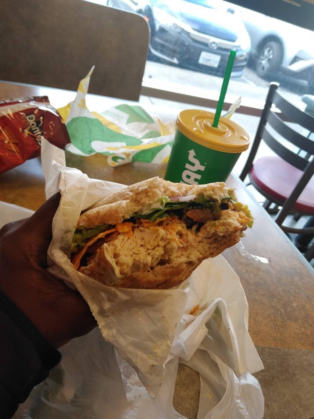 Subway | restaurant | 3317 Coach Ln #200, Cameron Park, CA 95682, USA | 5306726400 OR +1 530-672-6400