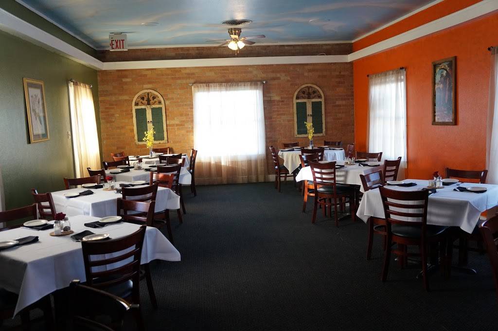 Venezias Garden | restaurant | 1300 7th St, Bay City, TX 77414, USA | 9792452760 OR +1 979-245-2760