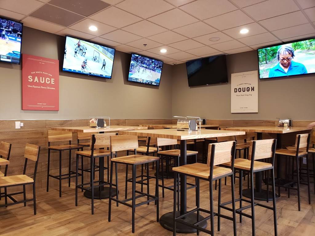 Marcos Pizza | meal delivery | 2230 Herndon Ave, Clovis, CA 93611, USA | 5594720090 OR +1 559-472-0090